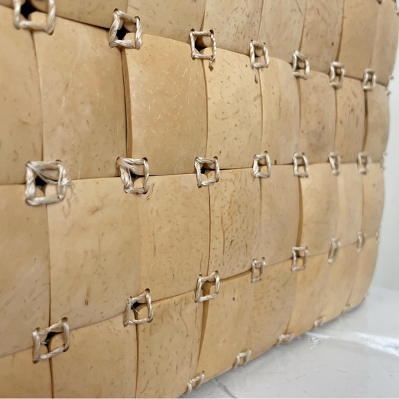 Rare Aveda Coconut Shells Small Handbag 8" x 7" x 3" - Picture 9 of 14
